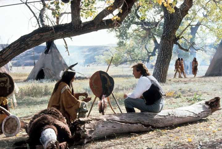 'Dances With Wolves' actor Graham Greene dies at 73