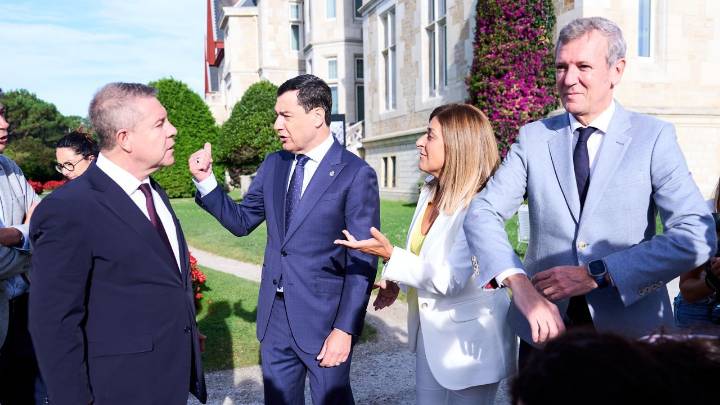 Rueda pone los incendios como ejemplo de que las autonomías «funcionan mejor» que el Gobierno central