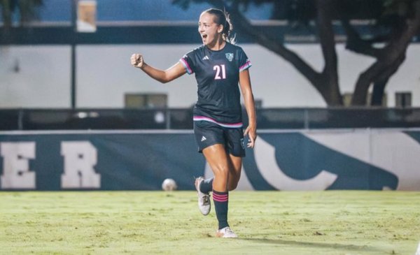 Delfi Lombardi: sus días en EE UU, el sueño de otro Mundial y la vez que quiso poner a Bella Vista en la foto