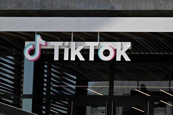 Deal for TikTok creates U.S. joint venture