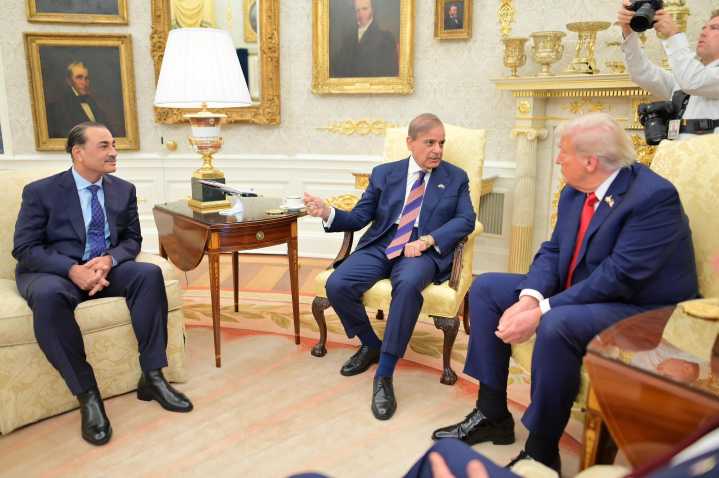 US President Trump meets Pak PM Sharif, Field Marshal Munir at White House