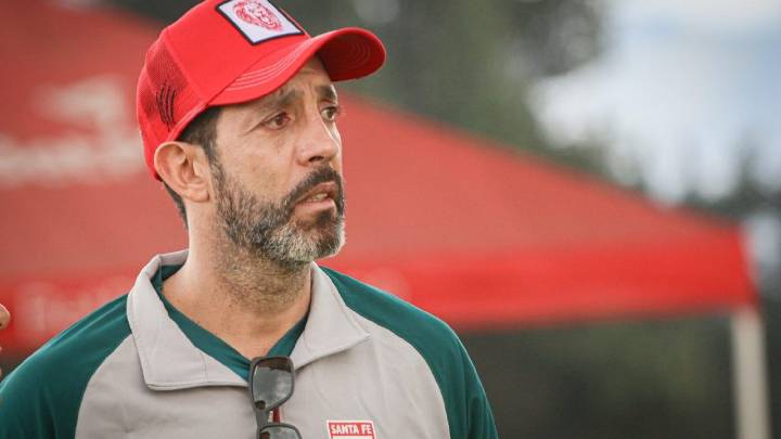 Remezón en Independiente Santa Fe con posible salida de su DT: aseguran que ya tiene nuevo club