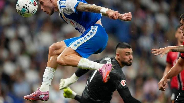 El Mallorca regala la victoria al Espanyol