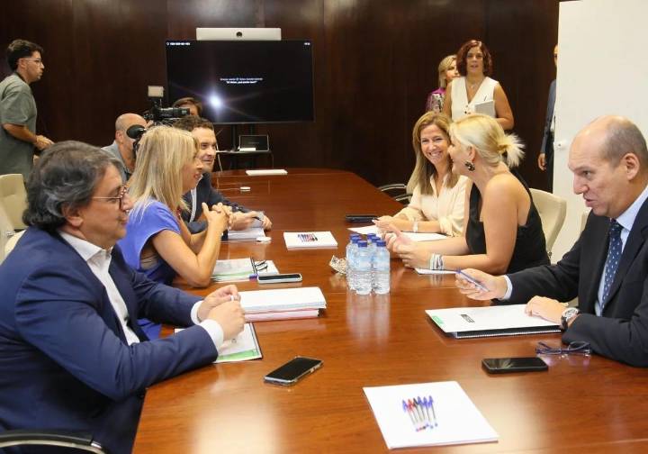 Guardiola convocará elecciones en Extremadura si no logra aprobar los Presupuestos