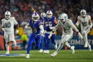 Dolphins Deep Dive: ‘Some encouraging signs’ even though Miami falls to 0