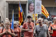 Débil en la calle, poderoso en las instituciones y más xenófobo