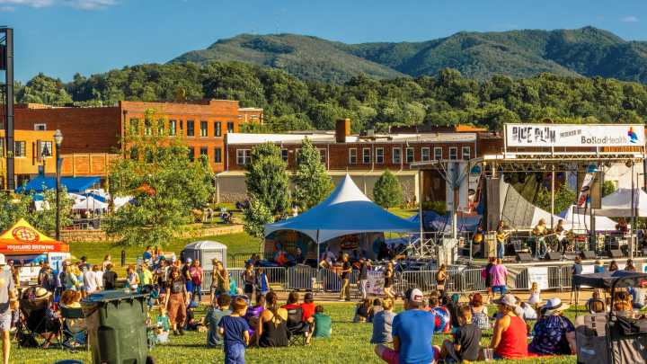 The Most Desired Place In The U.S. To Move To Is A Scenic Mountain Town You've Never Heard Of