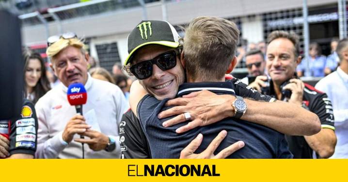 Valentino Rossi empieza a organizar la caída de Marc Márquez con una comida el sábado en Tavullia