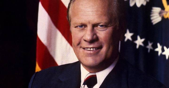 Sara Jane Moore, who tried to assassinate President Gerald Ford in 1975, dies at 95