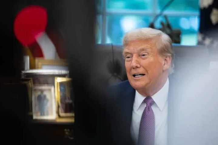 Trump asegura que embarcación destruida cerca de Venezuela transportaba cocaína y fentanilo