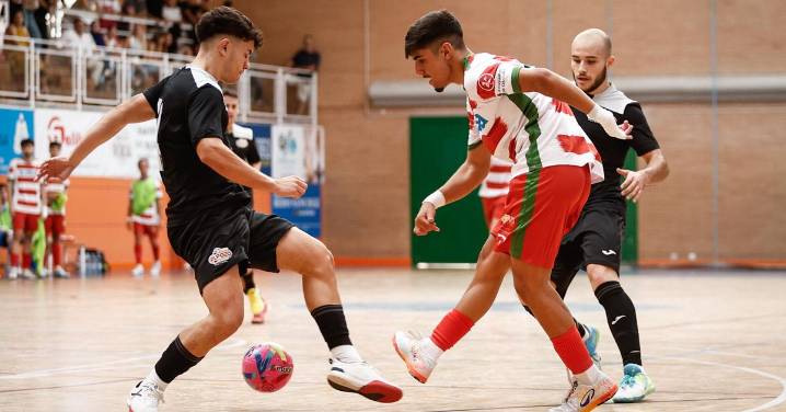 El Sima Granada FS da la cara pero cae ante el vigente campeón en Núñez Blanca