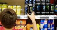 Avalan diputados prohibición de venta de bebidas energizantes a menores de 18 años
