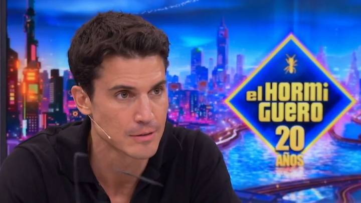 Álex González salva a Pablo Motos tras un desafortunado comentario: «A veces va más deprisa la boca que la cabeza»