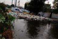Atitalaquia: Localizan cadáver de bebé en canal de aguas negras