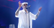 Charles Ans llenó el Palacio de los Deportes de versos, amor y memoria
