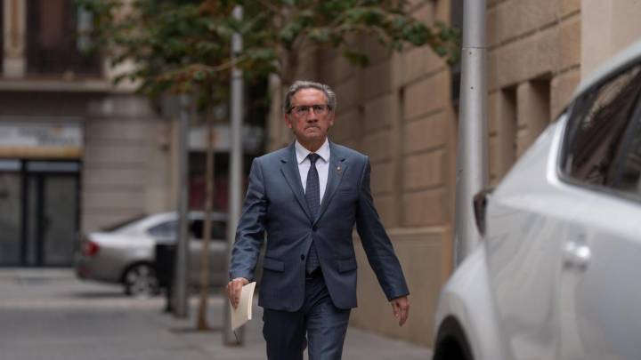 La salida de Jaume Giró agrava la semana 'horribilis' de Carles Puigdemont