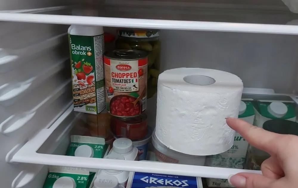 Poner un rollo de papel higiénico en la heladera: por qué se recomienda y para qué sirve