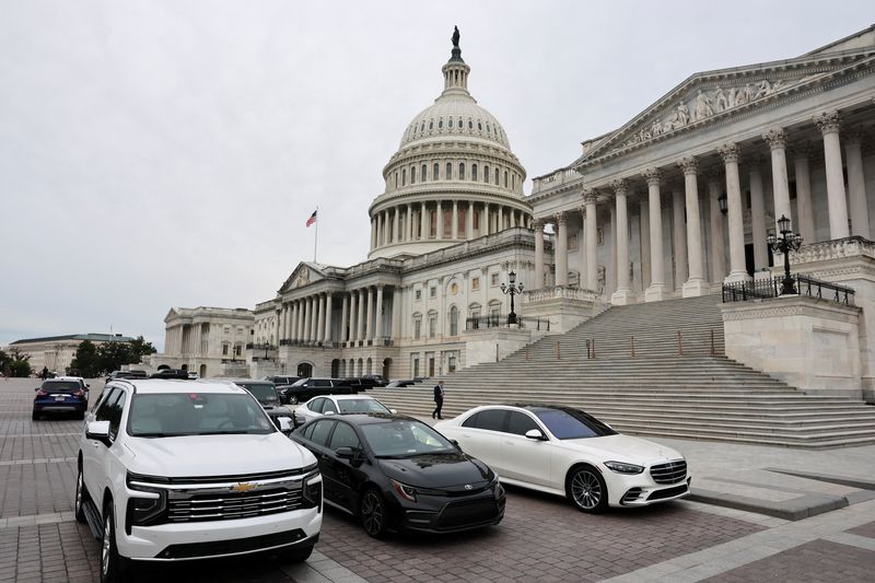 US government funding bill falling short of votes to pass in Senate, voting continues