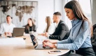 Estudie gratis y reciba pago: Foundever y el Sena tienen 30 cupos para cursar Técnica en Contact Center