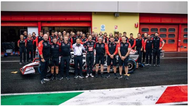 Emoción en la Fórmula 1 por el regreso de Romain Grosjean a cinco años del brutal accidente que puso en riesgo su vida: “El equipo detrás de un sueño”