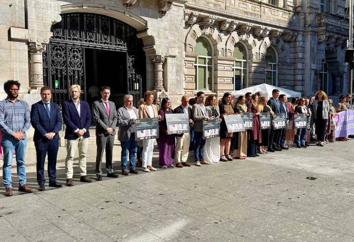 Santander recuerda a cuatro mujeres asesinadas en España por violencia de género