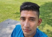 Va a la comisaría a denunciar un asalto en el que casi muere; es arrestado y puede ser deportado