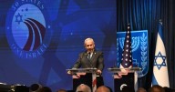 Netanyahu welcomes largest-ever delegation of US lawmakers to Israel