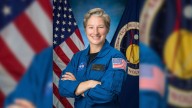 Navy pilot from Kentucky begins astronaut training at NASA