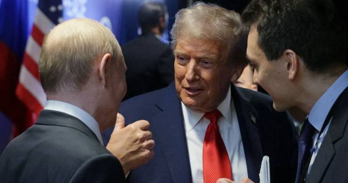 Putin propagandist predicts US 'will join Russia in fight' as Russians need to 'love Trump'