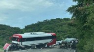 Se registra fuerte choque entre camión de pasajeros y camioneta cerca de Concordia; no hay lesionados