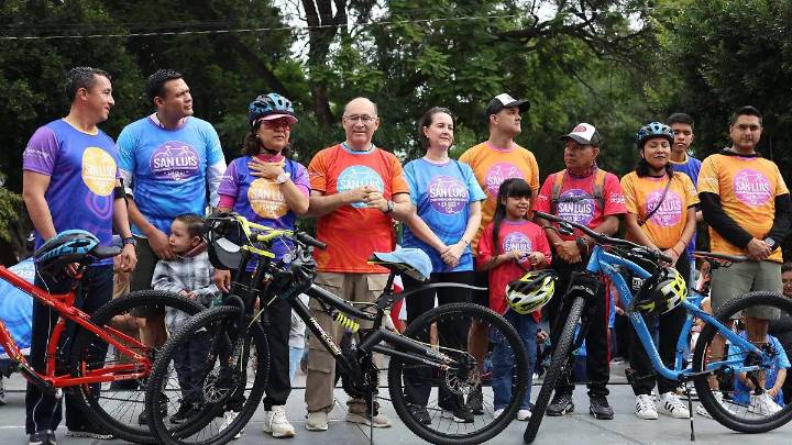 Ayuntamiento y Mercurio entregan 350 bicicletas con el programa "San Luis en Bici"