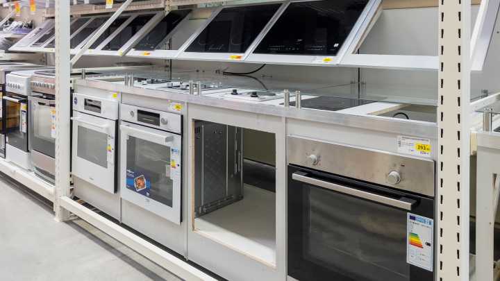 This Is The Most Reliable Oven Brand—and It's Not Samsung, According To Reviews