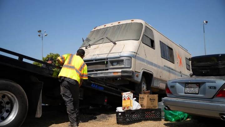 New enforcement targets people living in cars, RVs on California streets