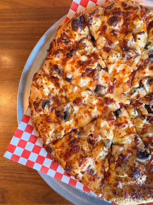 After 23 years in Walnut Creek, Pizza Oliva changes ownership, but the legacy (and recipe) lives on