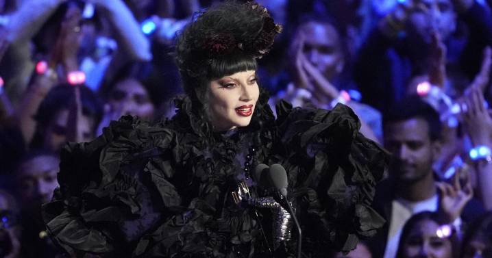 Ariana Grande and Lady Gaga shine at the MTV VMAs with wins and performances