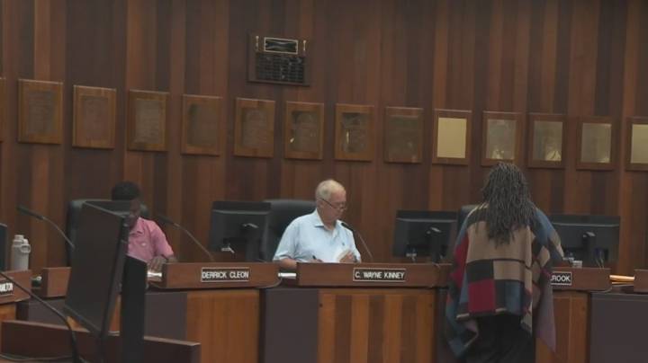 Evansville Parks board reviews bid for Mesker Amphitheater rehabilitation