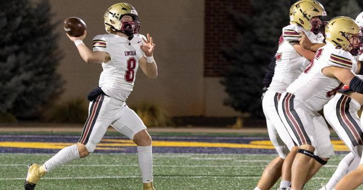 Top-ranked Lincoln Christian tops Arkansas' 6A runner