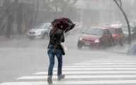 Onda tropical pasa a categoría de huracán al superar vientos de 118km por hora