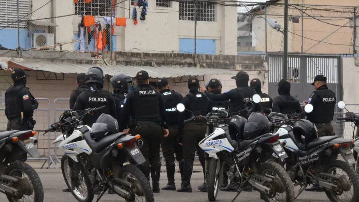 Sangriento enfrentamiento en cárcel de Ecuador dejó 14 muertos y varios heridos