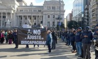 El Gobierno promulgó la Ley de Emergencia en Discapacidad, pero no la aplicará de inmediato