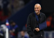El Sporting brinda por el Balón de Oro de Luis Enrique