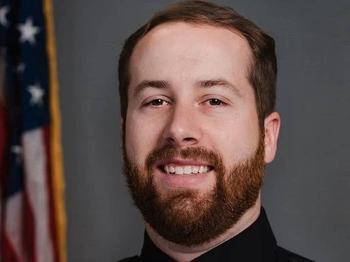 Oregon cop fired after sex act with drunk woman who crashed car