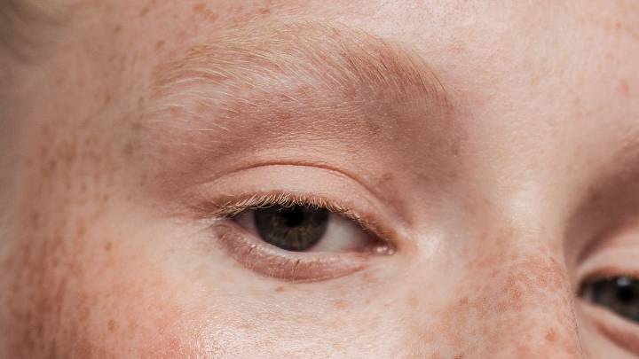 Vogue First! Shop Augustinus Bader’s Vitamin C Serum Before Everyone Else