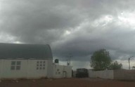 Continúan lluvias y vientos fuertes en diversas regiones de Chihuahua