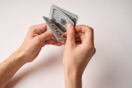 Quiénes recibirán un pago directo de $250 dólares en Nueva York