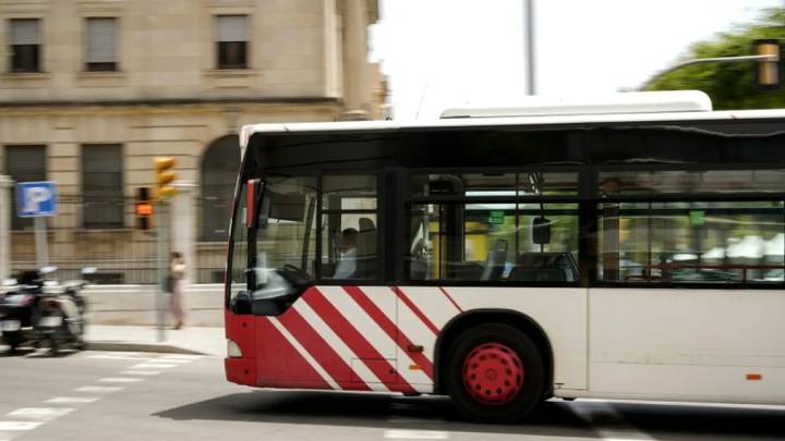 El Ayuntamiento de Tarragona admite haber contratado detectives privados para controlar el absentismo laboral en la EMT