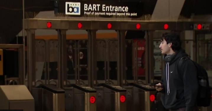 BART reliability under scrutiny as another systemwide shutdown torpedoes morning commute