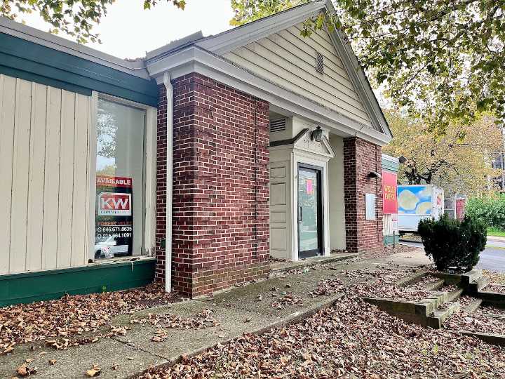 Retired teacher says Easton’s South Side is lacking a library. She plans to change that.