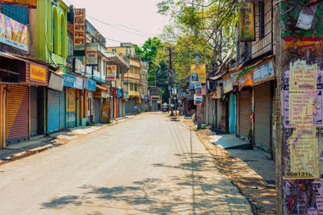 Curfew continues for 4th consecutive day in Leh: