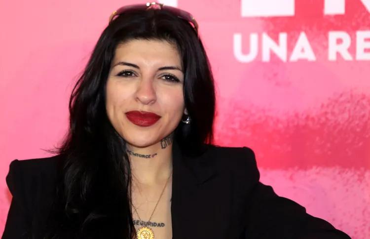 Cazzu acusa a Nodal de impedir que Inti viaje con ella